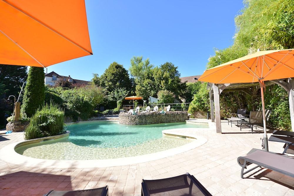 Relais Bernard Loiseau Hotel Солию Екстериор снимка