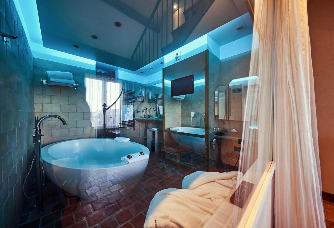 Relais Bernard Loiseau Hotel Солию Екстериор снимка