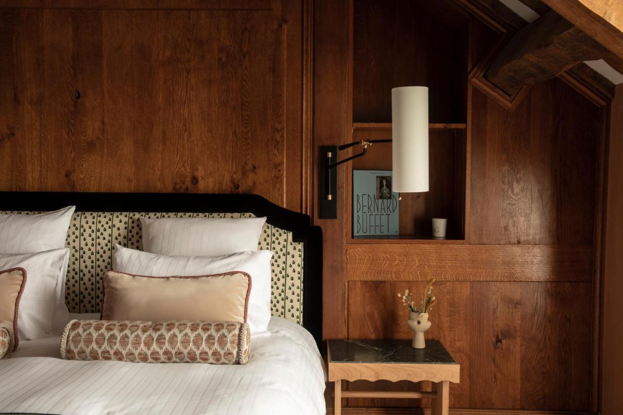 Relais Bernard Loiseau Hotel Солию Екстериор снимка