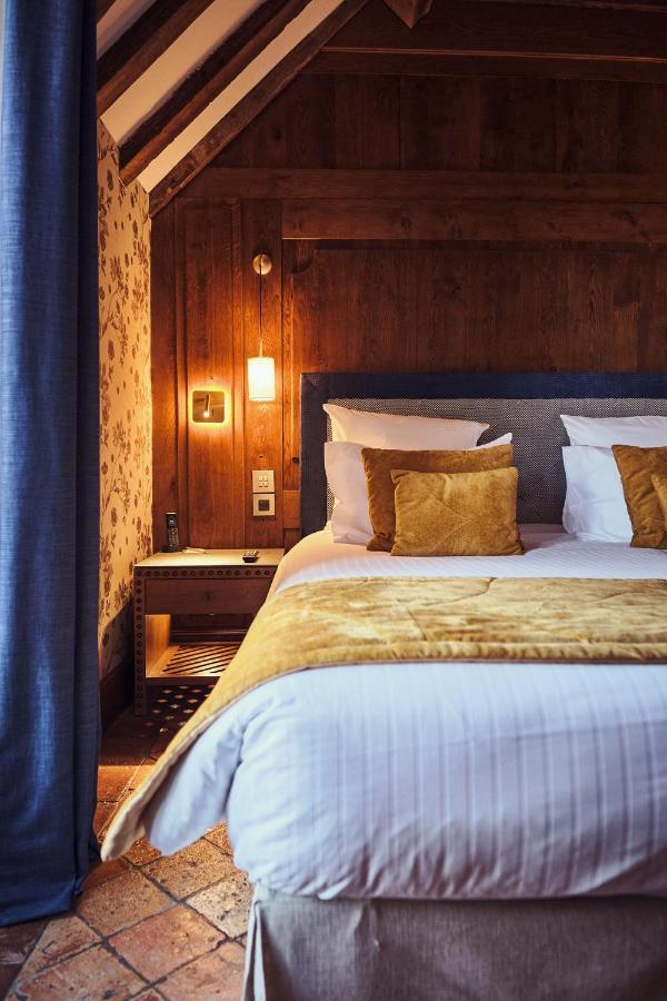 Relais Bernard Loiseau Hotel Солию Екстериор снимка